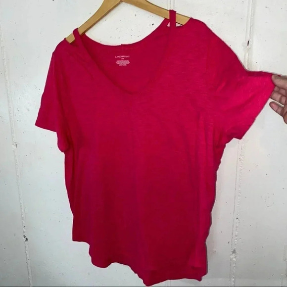 Lane Bryant Plus-size 18/20 raspberry cut out T-shirt - Picture 2 of 6
